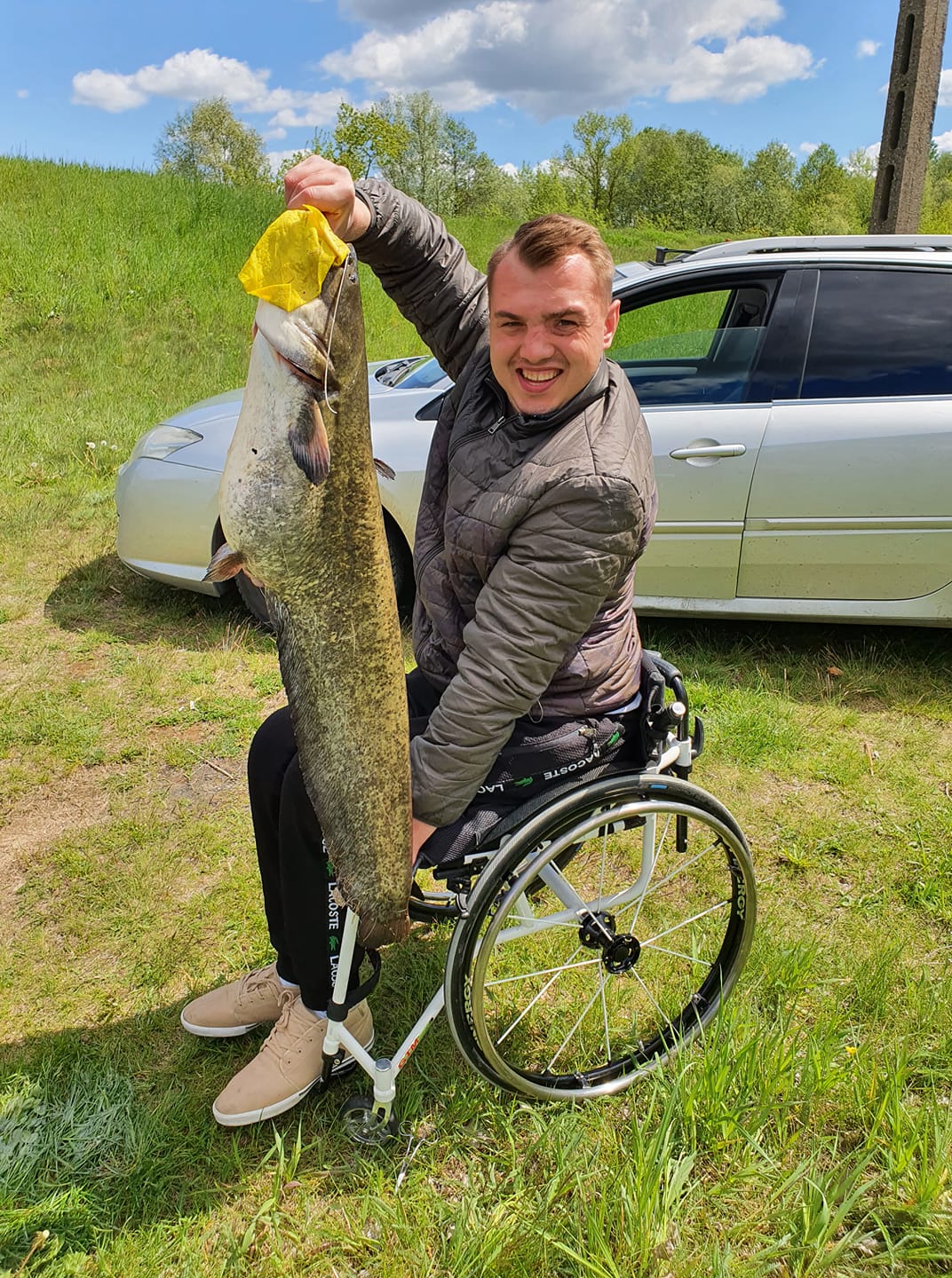 Adrian Paratowski - sum (108 cm)