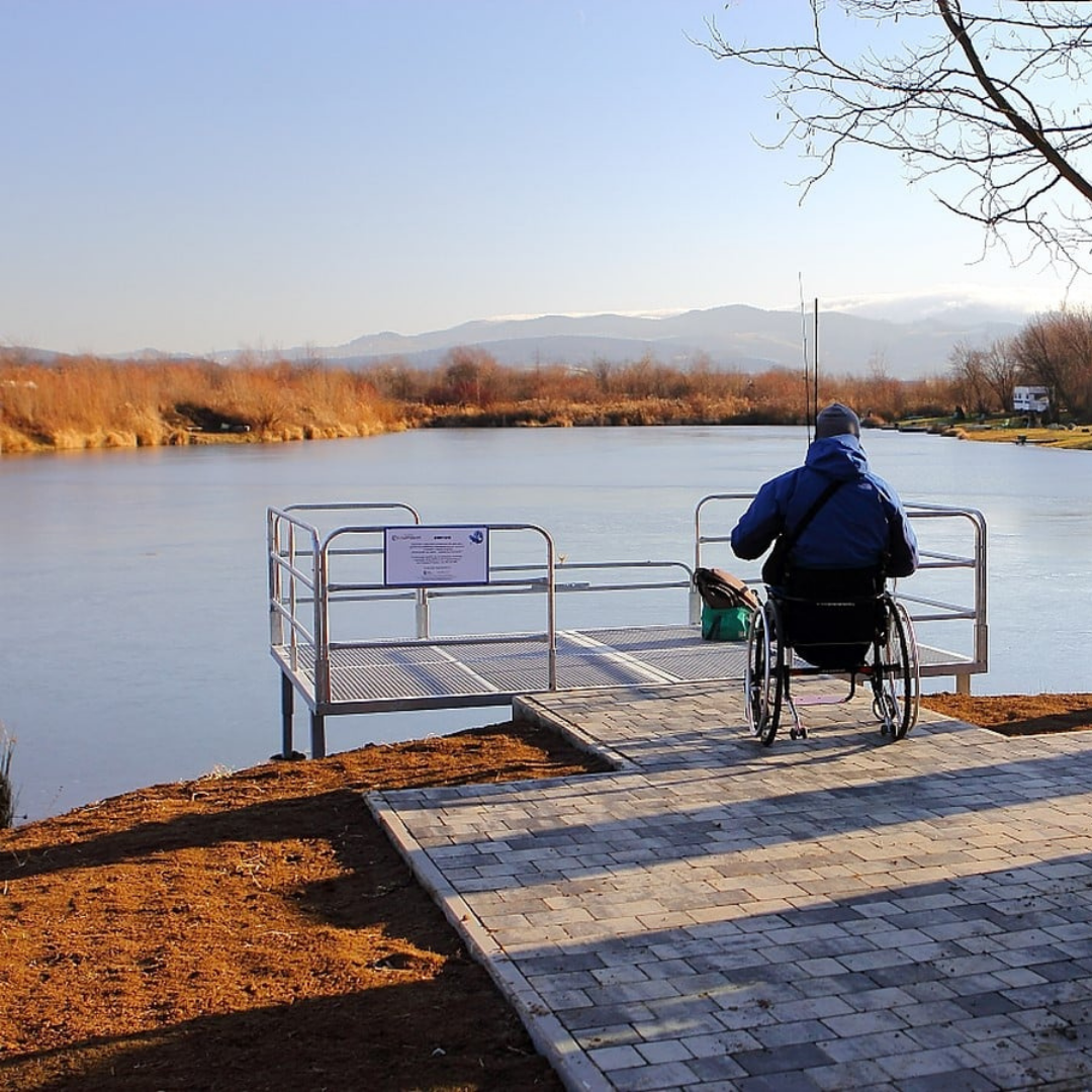 Wędkarstwo bez barier - udogodnienia dla osób z niepełnosprawnościami